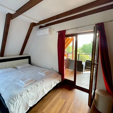 Villa Rose