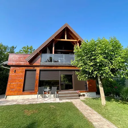 Rose Villa