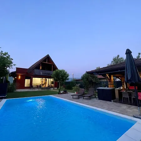 Villa Rose *